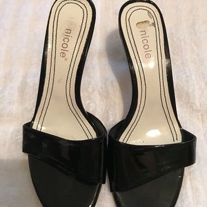 💥PRICE DROP - Nicole Black Mules💥